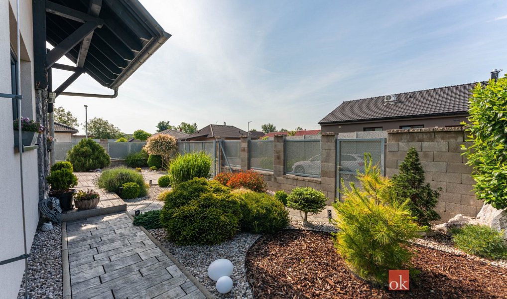 Prodej domu 118 m² s pozemkem 812 m², Dobroměřice – náhled fotky 20