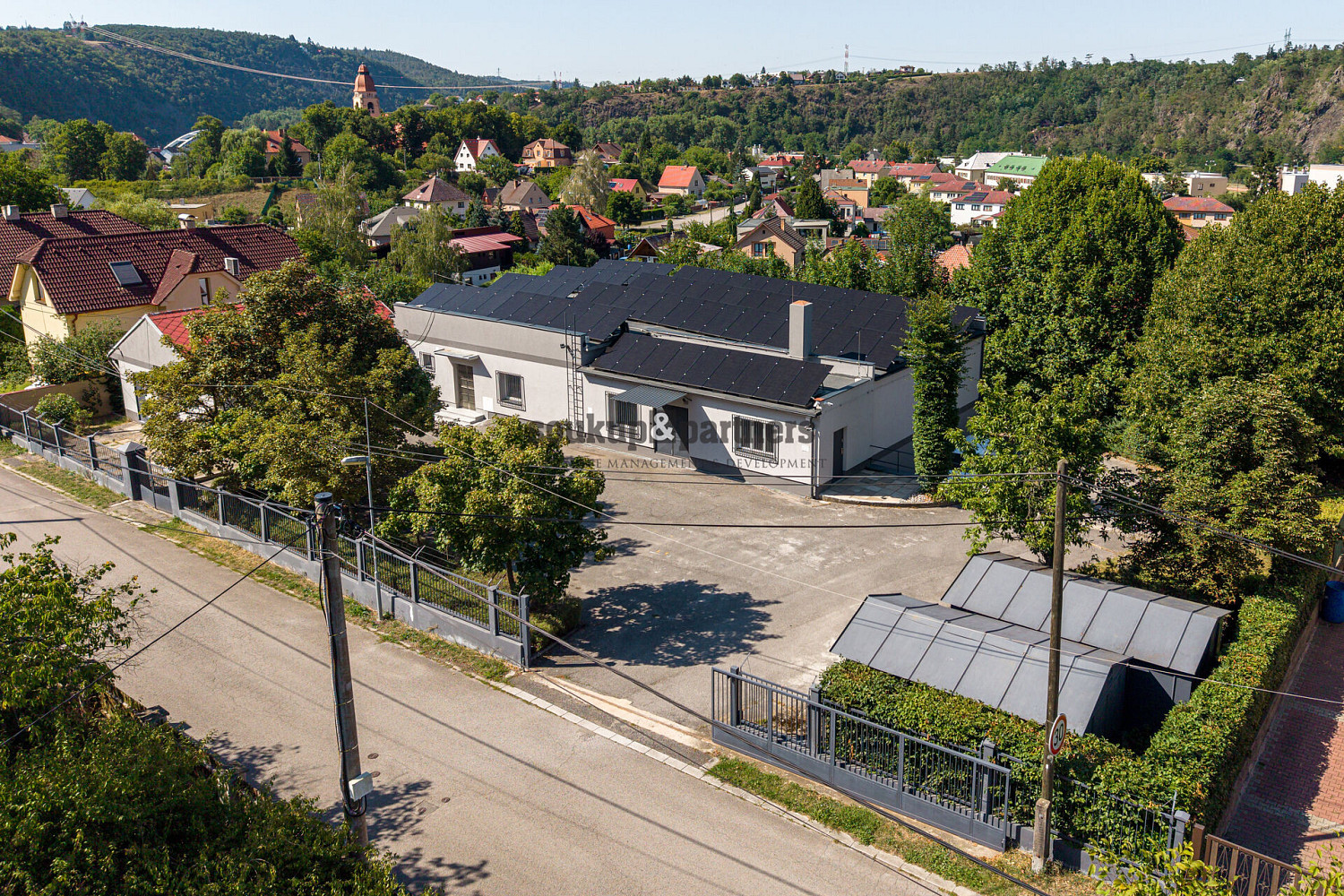 Pronájem výrobních prostor 395 m²