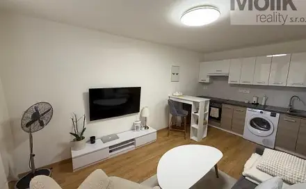 Pronájem bytu 2+kk 40 m²