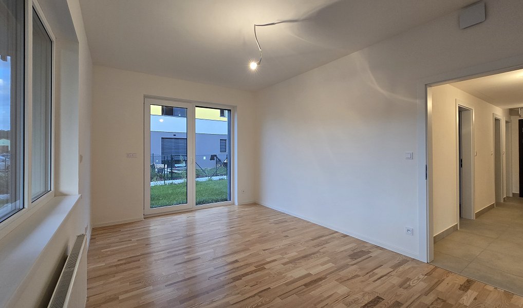 Prodej bytu 4+kk 117 m², Dobřichovice – náhled fotky 8