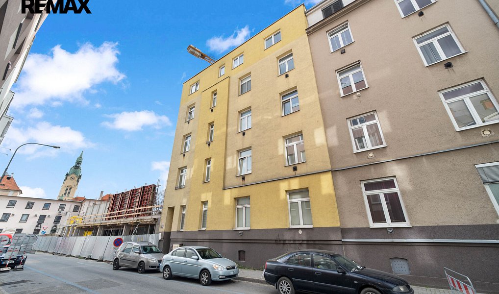 Pronájem bytu 1+kk 33 m², Brno – náhled fotky 9