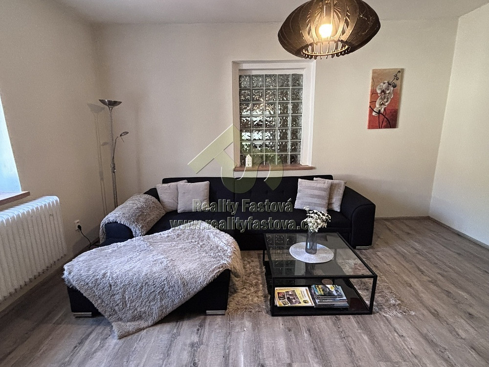 Prodej domu 100 m² s pozemkem 195 m²