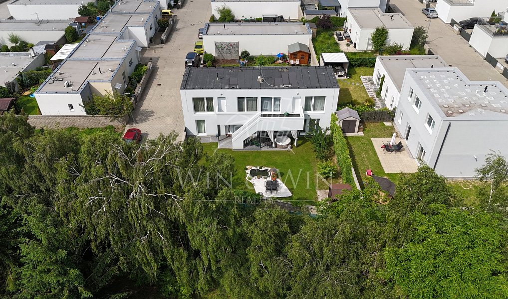 Prodej domu 204 m² s pozemkem 339 m², Unhošť – náhled fotky 6
