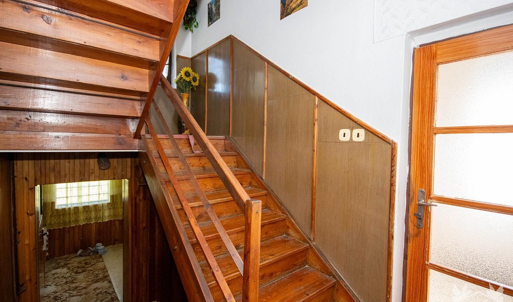Prodej domu 244 m² s pozemkem 829 m², Strakonice – náhled fotky 15