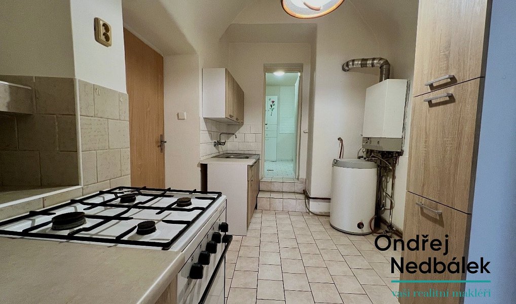 Pronájem bytu 1+1 34 m², Valašské Meziříčí – náhled fotky 3