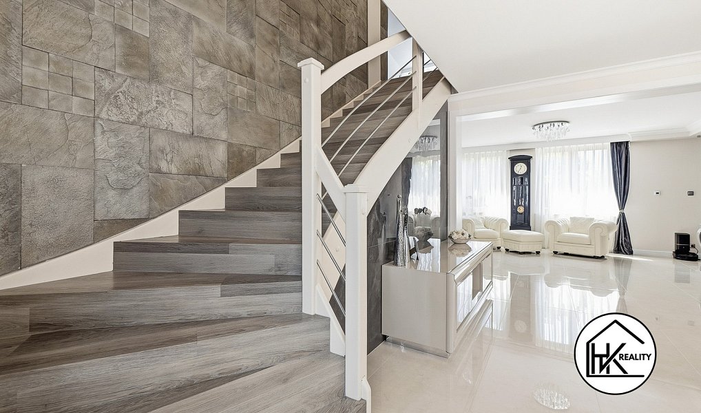 Prodej domu 300 m² s pozemkem 3 840 m², Libouchec – náhled fotky 25