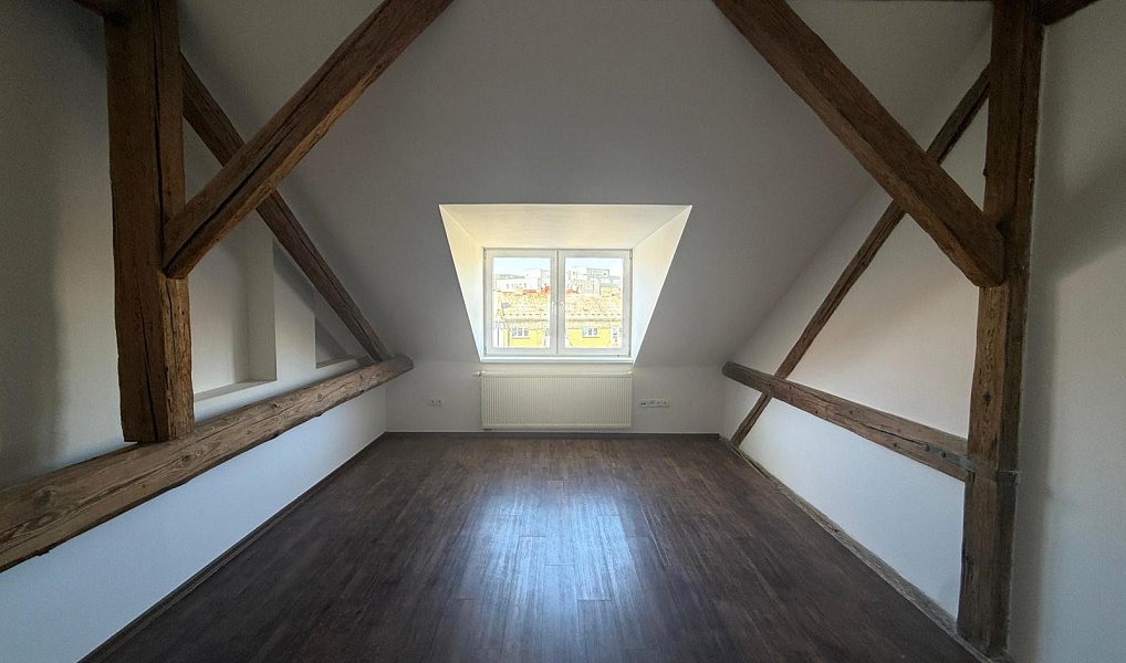 Pronájem bytu 2+kk 72 m², Chomutov – náhled fotky 7