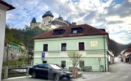 Pronájem bytu 1+kk 17 m², Karlštejn, okres Beroun