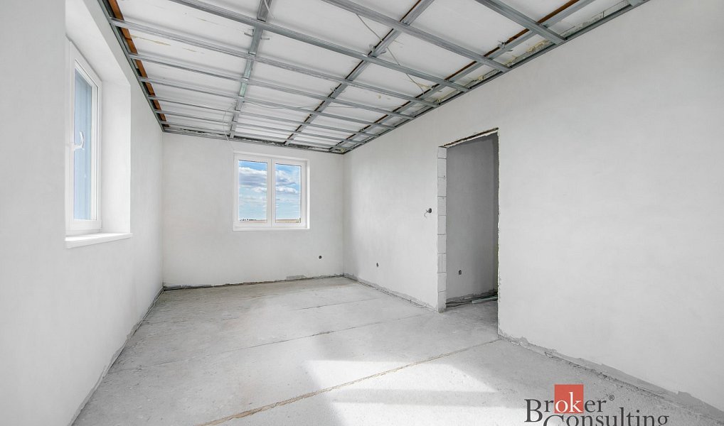 Prodej domu 139 m² s pozemkem 818 m², Břasy – náhled fotky 15