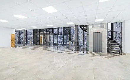 Pronájem obchodních prostor 427 m², Berlínská, Tábor