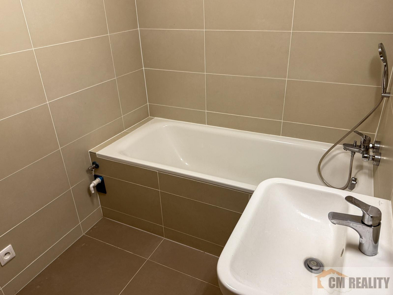 Pronájem bytu 2+kk 57 m² – fotografie 5