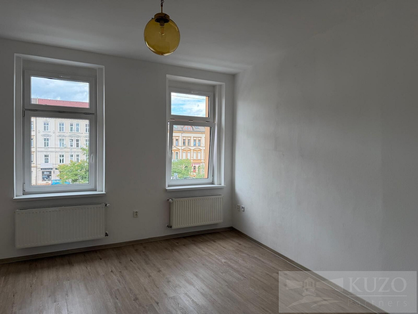 Pronájem bytu 2+kk 50 m² – fotografie 4
