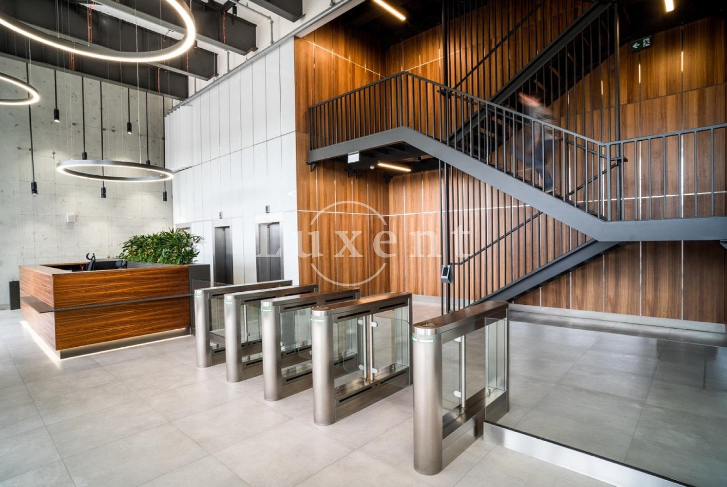 Pronájem kanceláře 5 246 m² – fotografie 3