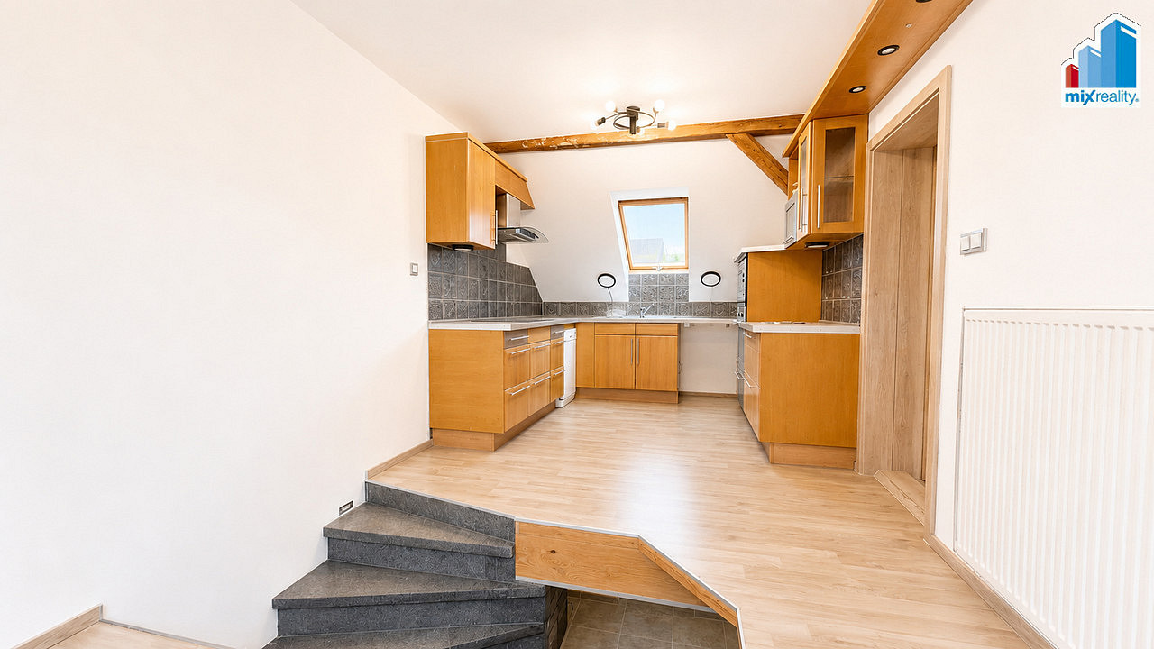 Pronájem bytu 2+1 58 m² — photo 4