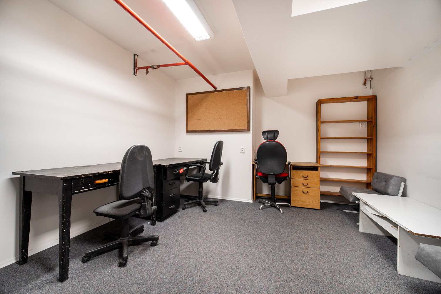 Prodej kanceláře 88 m² – fotografie 2
