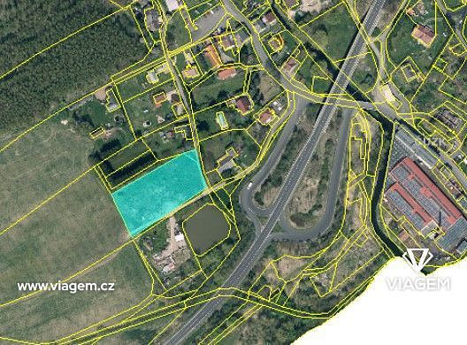 Prodej stavebního pozemku 1 422 m² – fotografie 3