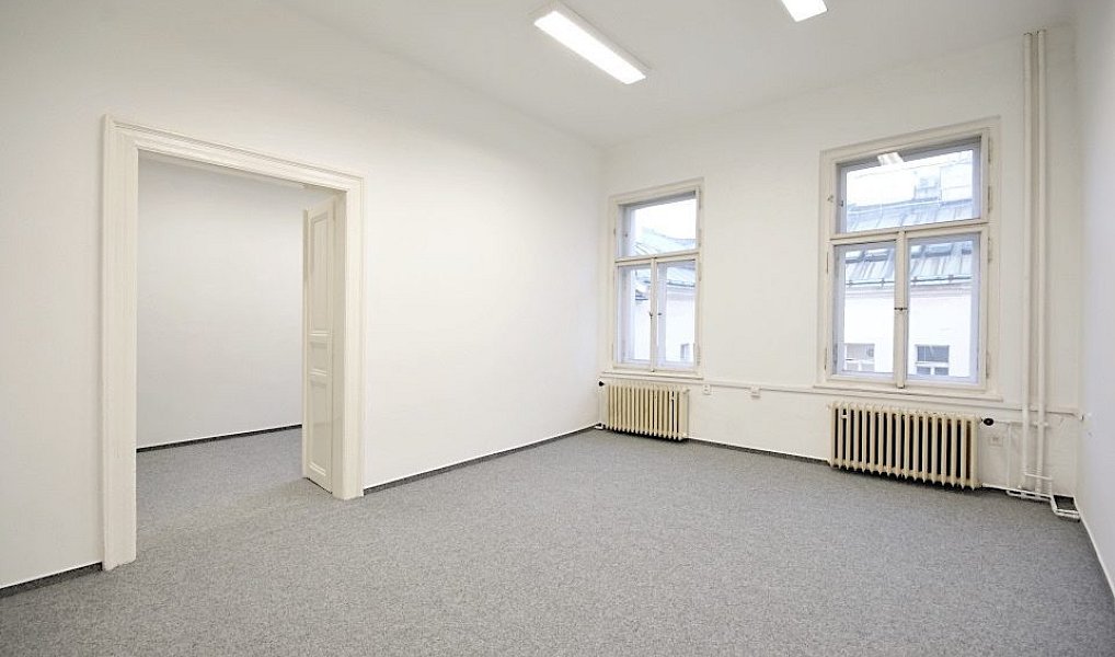 Pronájem kanceláře 91 m², Praha – náhled fotky 4