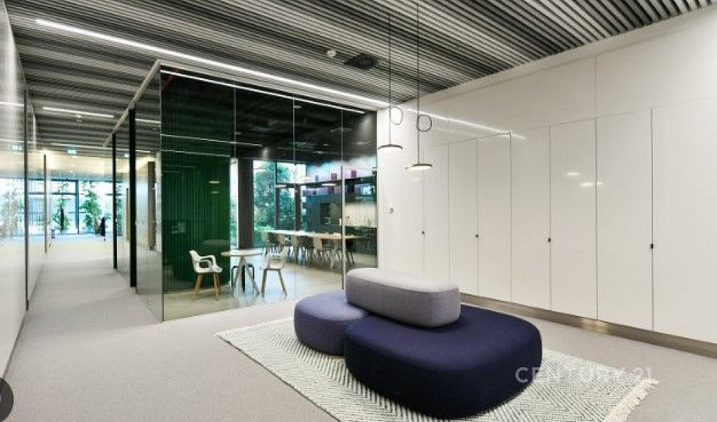 Pronájem kanceláře 1 047 m², Praha – náhled fotky 8