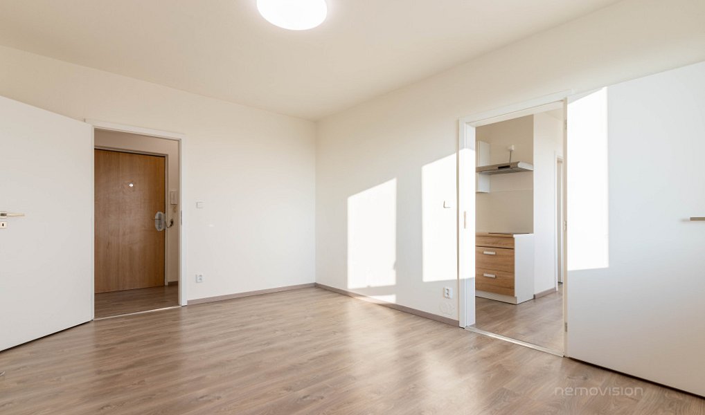Pronájem bytu 2+1 58 m², Strážnice – náhled fotky 3