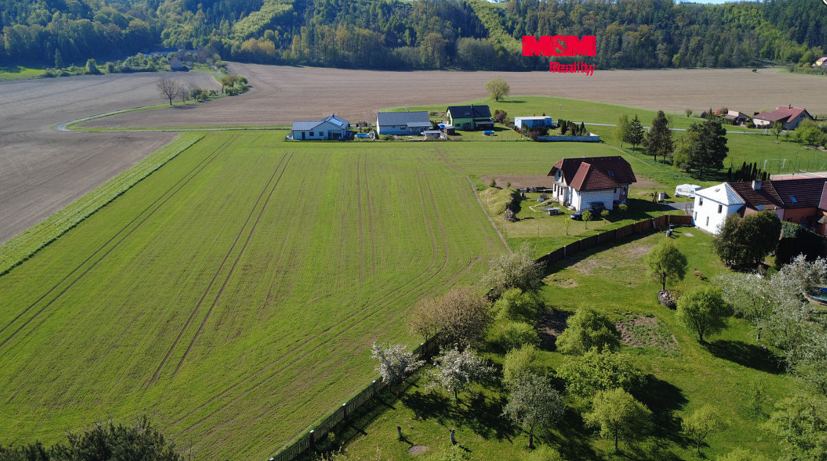 Prodej stavebního pozemku 6 074 m²