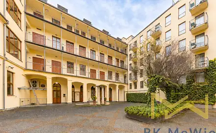 Pronájem kanceláře 168 m², Štefánikova, Praha 5 - Smíchov