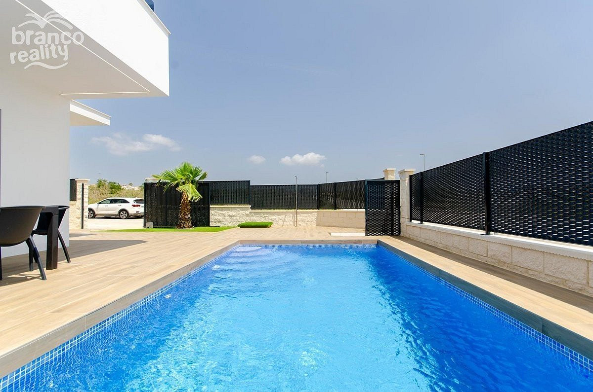 Prodej domu 118 m² s pozemkem 174 m² - Widok 4