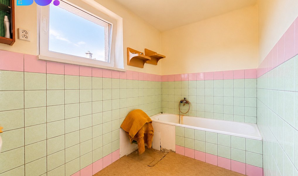 Prodej domu 287 m² s pozemkem 430 m², Malhotice – náhled fotky 18