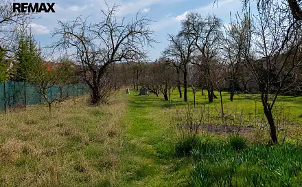 Prodej stavebního pozemku 2 167 m², Rousínov, okres Vyškov