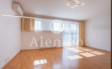 Prodej bytu 3+kk 72 m²