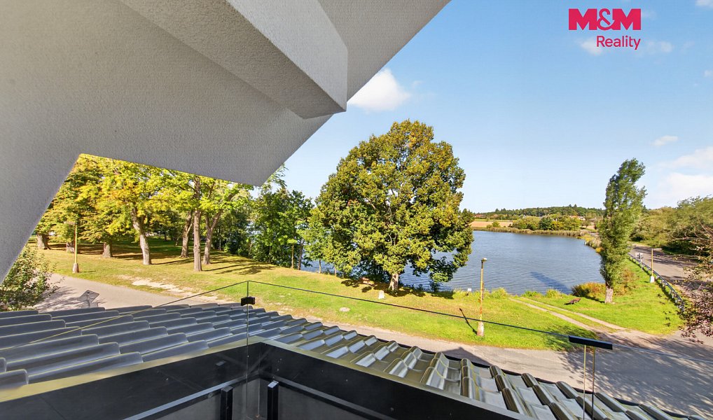 Prodej domu 249 m² s pozemkem 602 m², Louňovice – náhled fotky 3