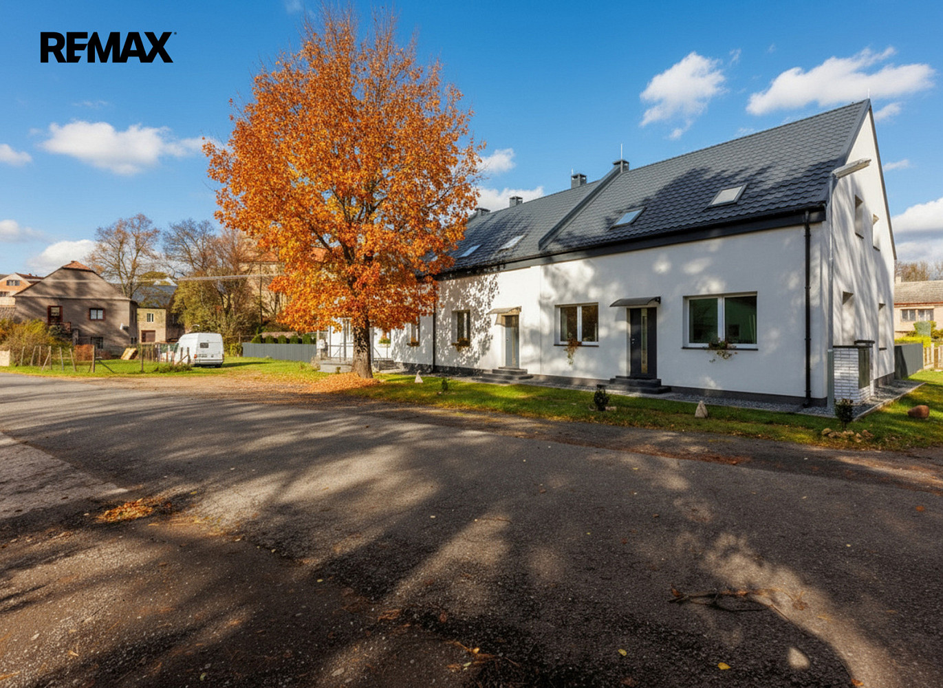 Prodej domu 172 m² s pozemkem 448 m² — photo 2