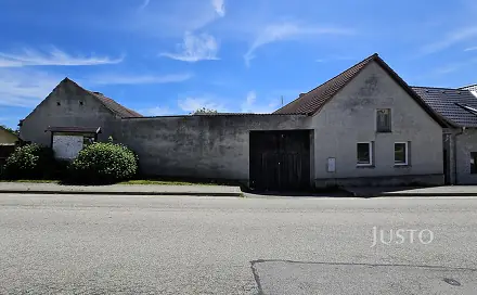 Prodej domu 174 m² s pozemkem 963 m², Kváskovice, okres Strakonice