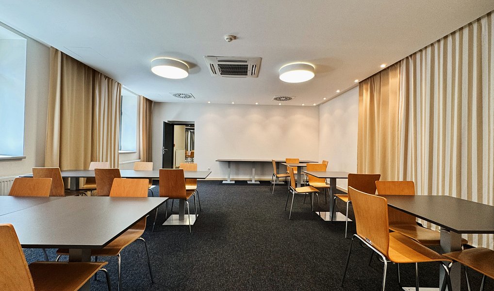 Pronájem restaurace 362 m², Písek – náhled fotky 30