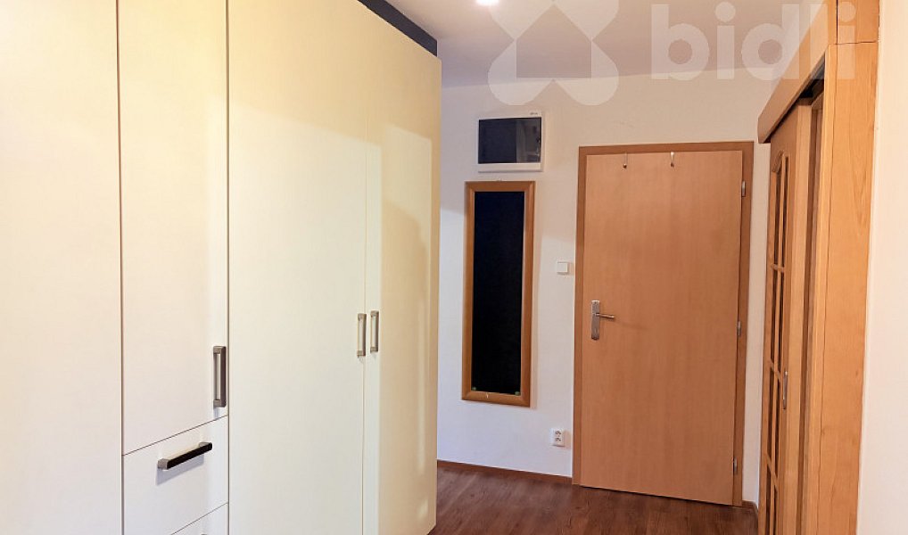 Pronájem bytu 4+1 100 m², Černošice – náhled fotky 8