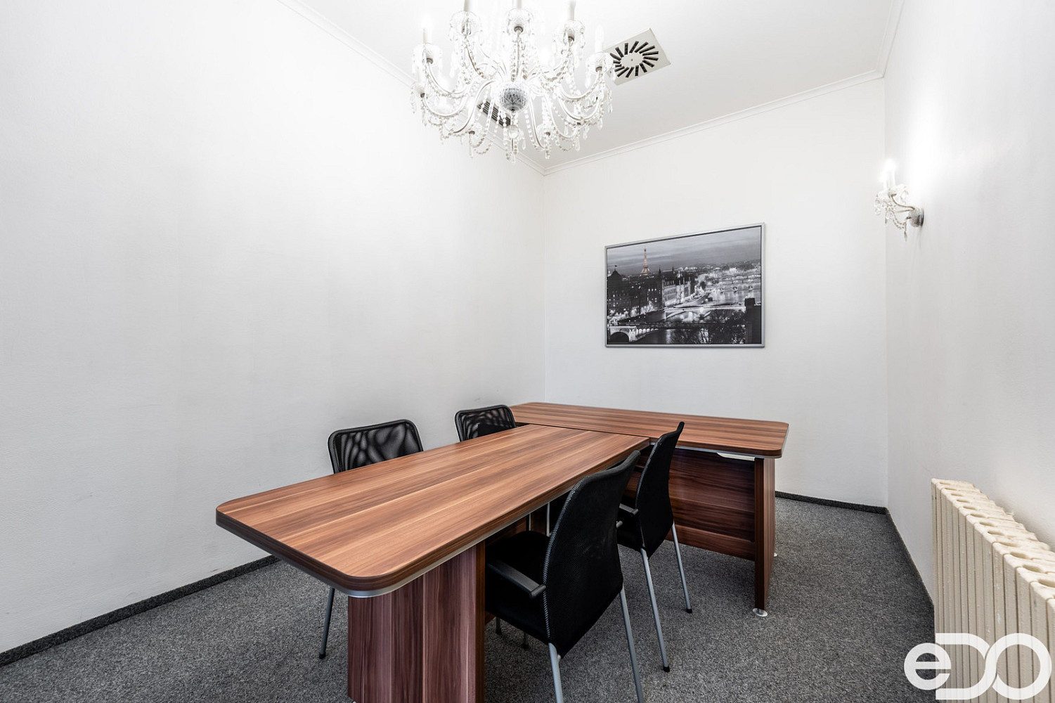 Pronájem kanceláře 193 m² – fotografie 4