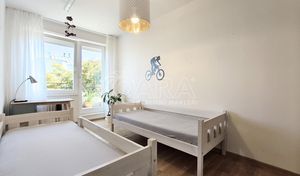 Pronájem bytu 3+kk 81 m², Praha – náhled fotky 29