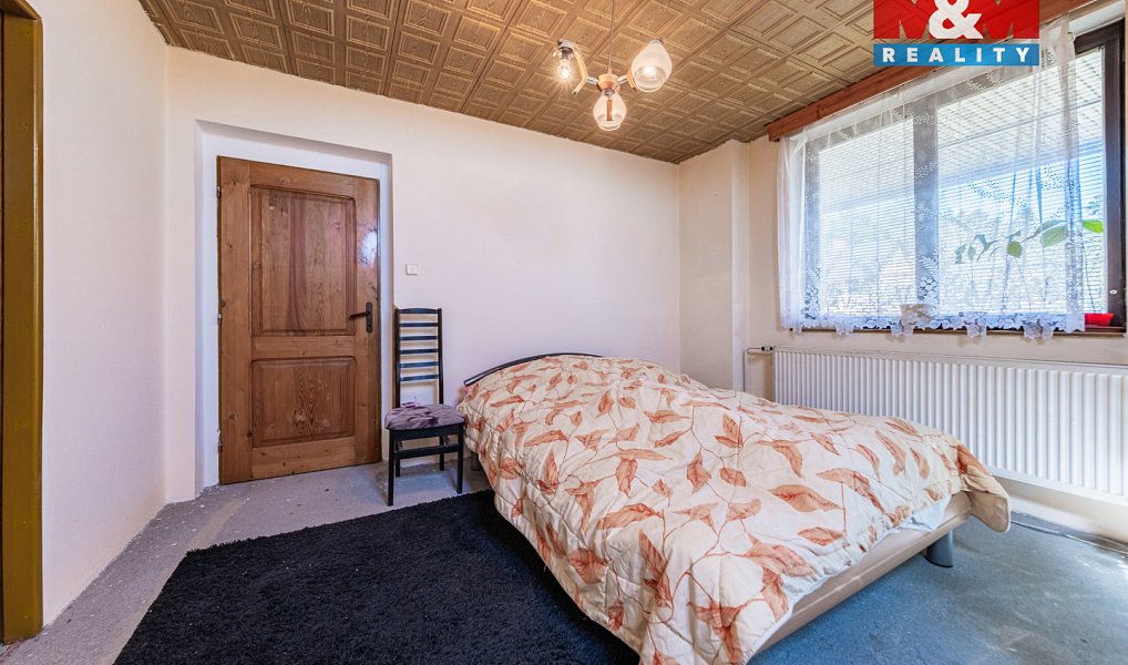 Prodej domu 214 m² s pozemkem 1 876 m², Kvášňovice – náhled fotky 4
