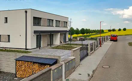 Pronájem domu 213 m² s pozemkem 465 m², Hrabáňova, Červené Pečky, okres Kolín