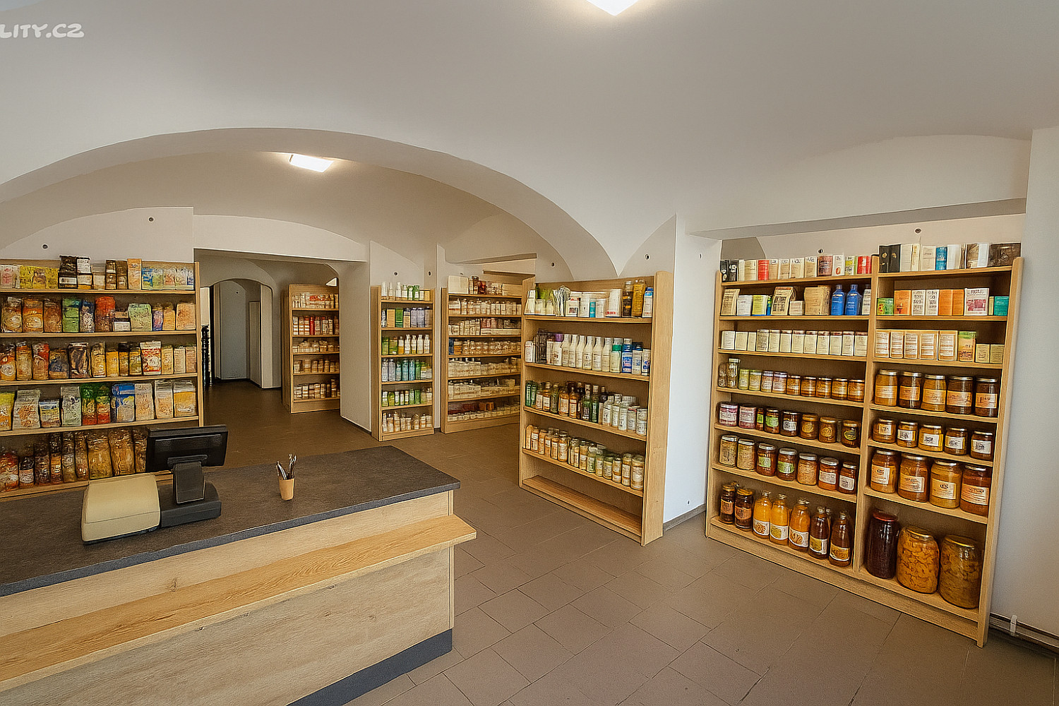 Pronájem obchodních prostor 154 m²