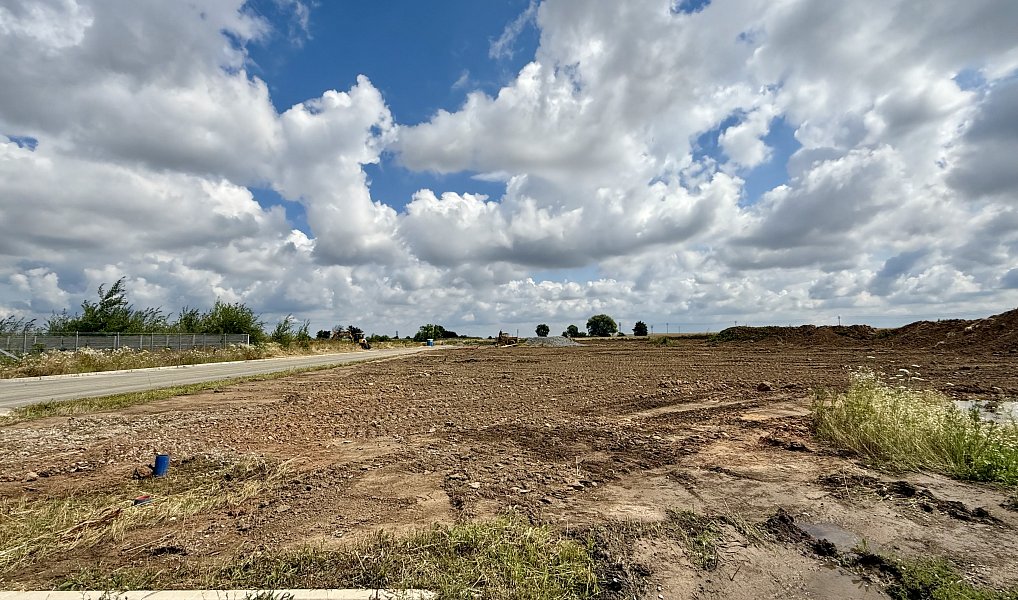 Prodej komerčního pozemku 5 000 m², Úvaly – náhled fotky 4
