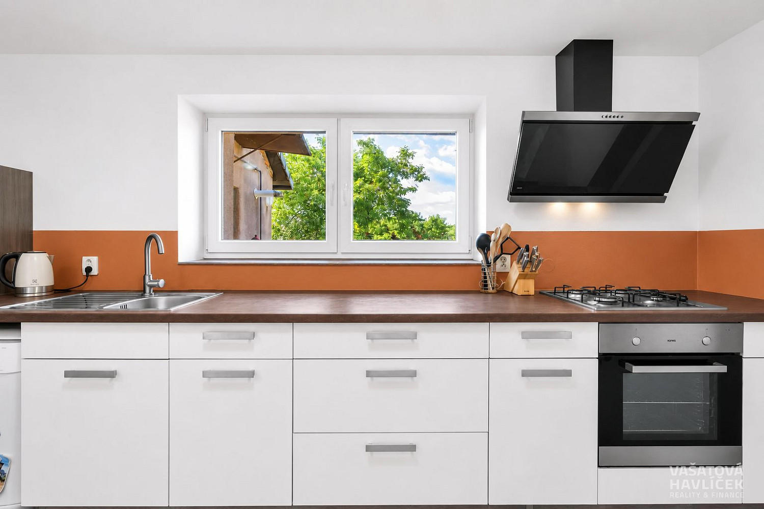 Prodej domu 104 m² s pozemkem 1 077 m²