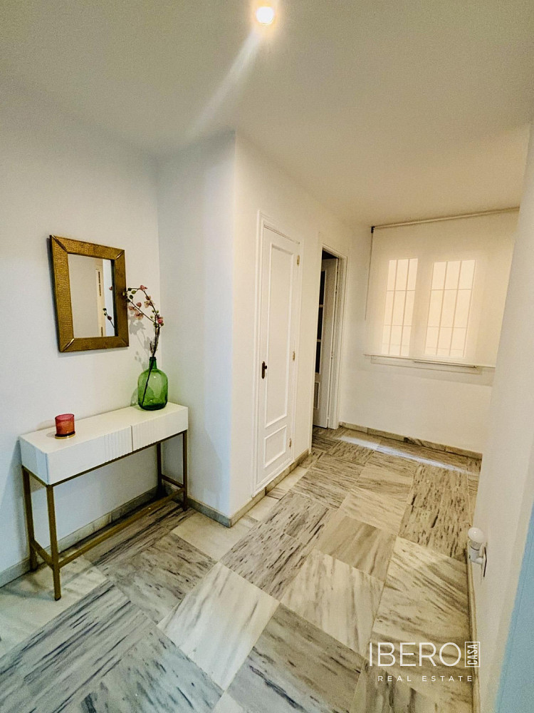 Piso 5+kk – Málaga, Centro Histórico, Centro - Más