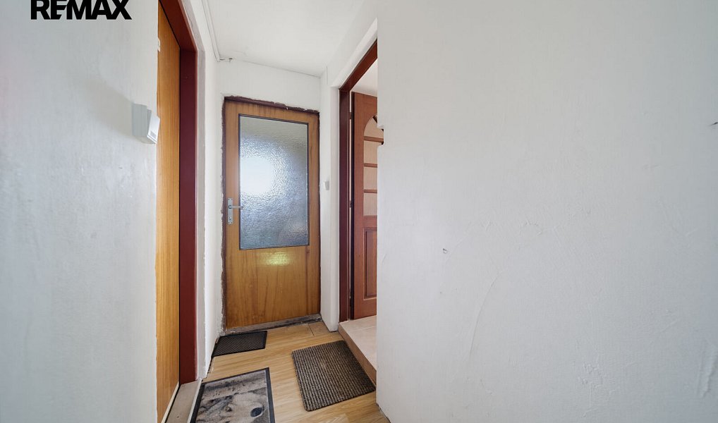 Prodej bytu 1+kk 23 m², Karlovy Vary – náhled fotky 9