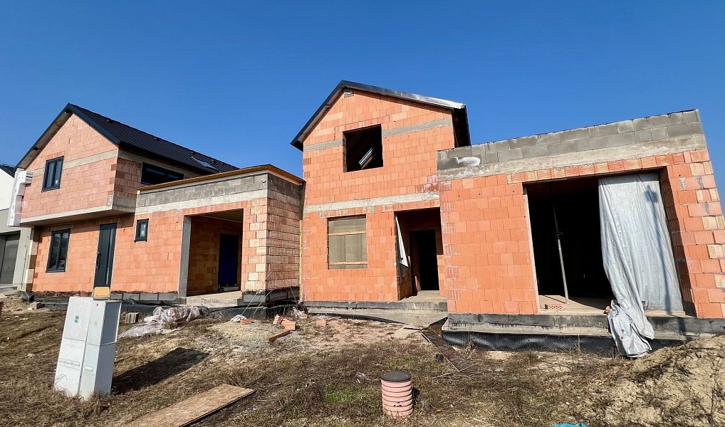 Prodej domu 141 m² s pozemkem 364 m², Syrovice – náhled fotky 2