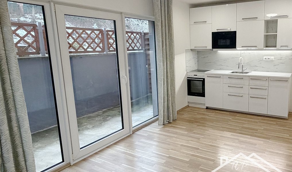 Pronájem bytu 2+kk 36 m², Kutná Hora – náhled fotky 2