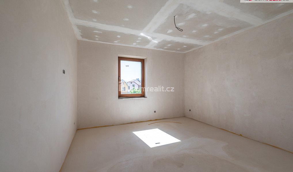 Prodej domu 300 m² s pozemkem 888 m², Sadov – náhled fotky 21