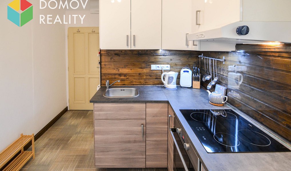 Pronájem bytu 2+kk 44 m², Beroun – náhled fotky 3
