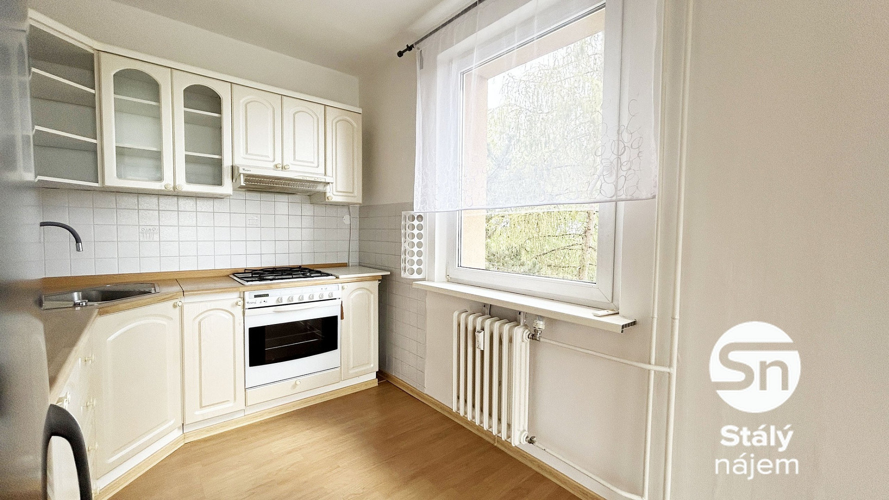 Pronájem bytu 3+kk 57 m² – fotografie 2