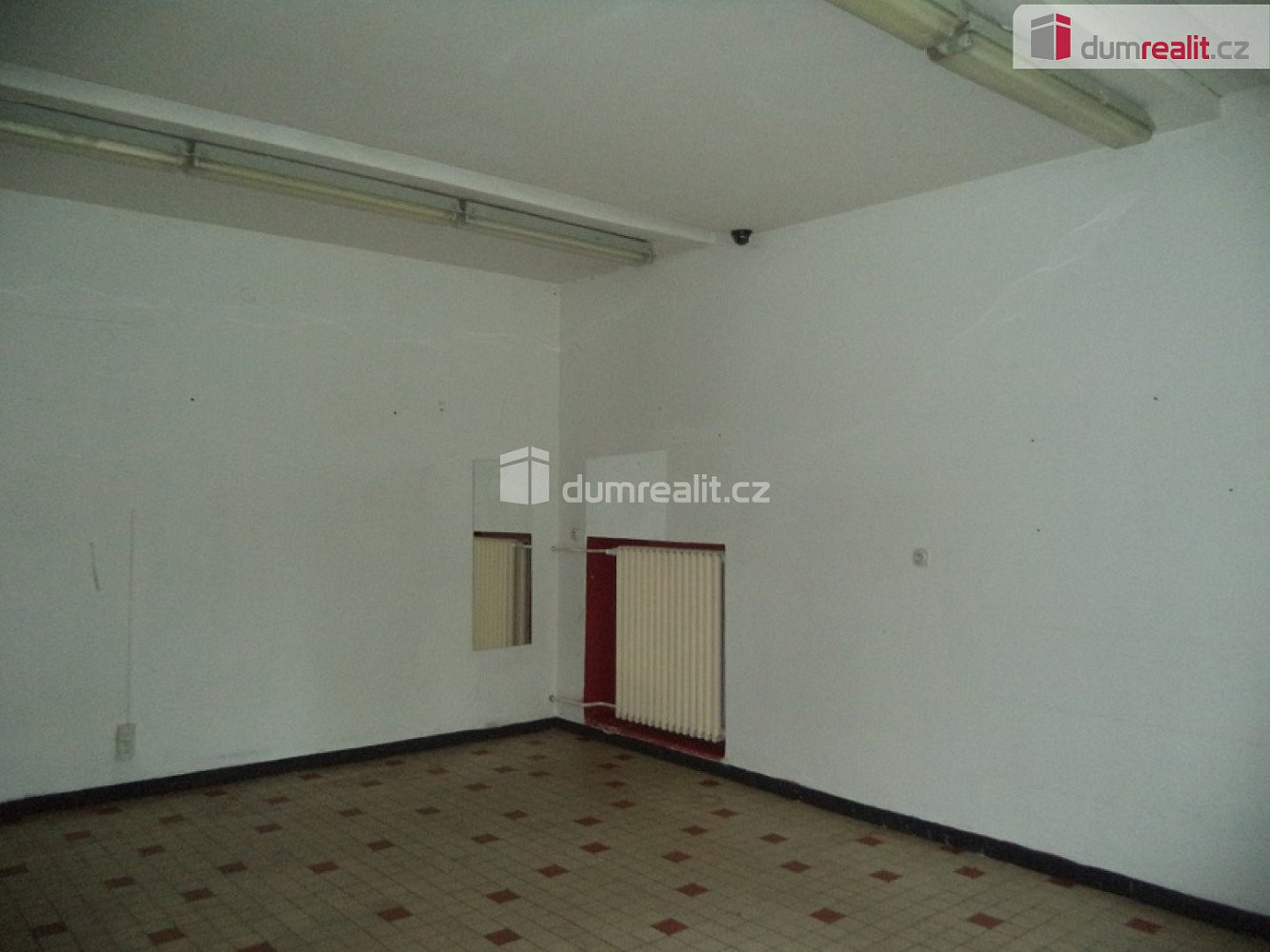 Pronájem obchodních prostor 55 m² – další