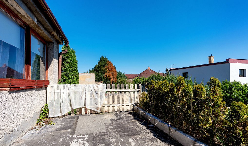 Prodej domu 153 m² s pozemkem 347 m², Libiš – náhled fotky 22